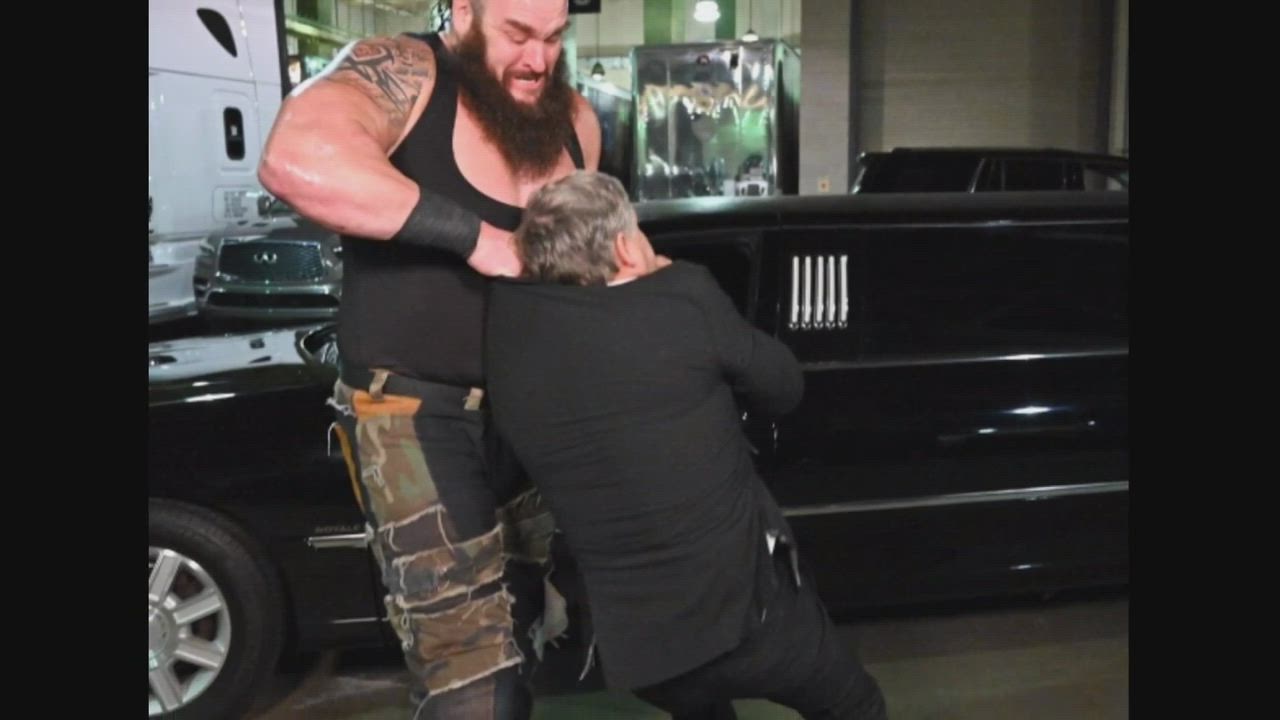 WWE वीडियो: ब्रॉन स्ट्रोमैन को यूनिवर्सल चैंपियनशिप मैच से बाहर करने की संभावित वजह सामने आई