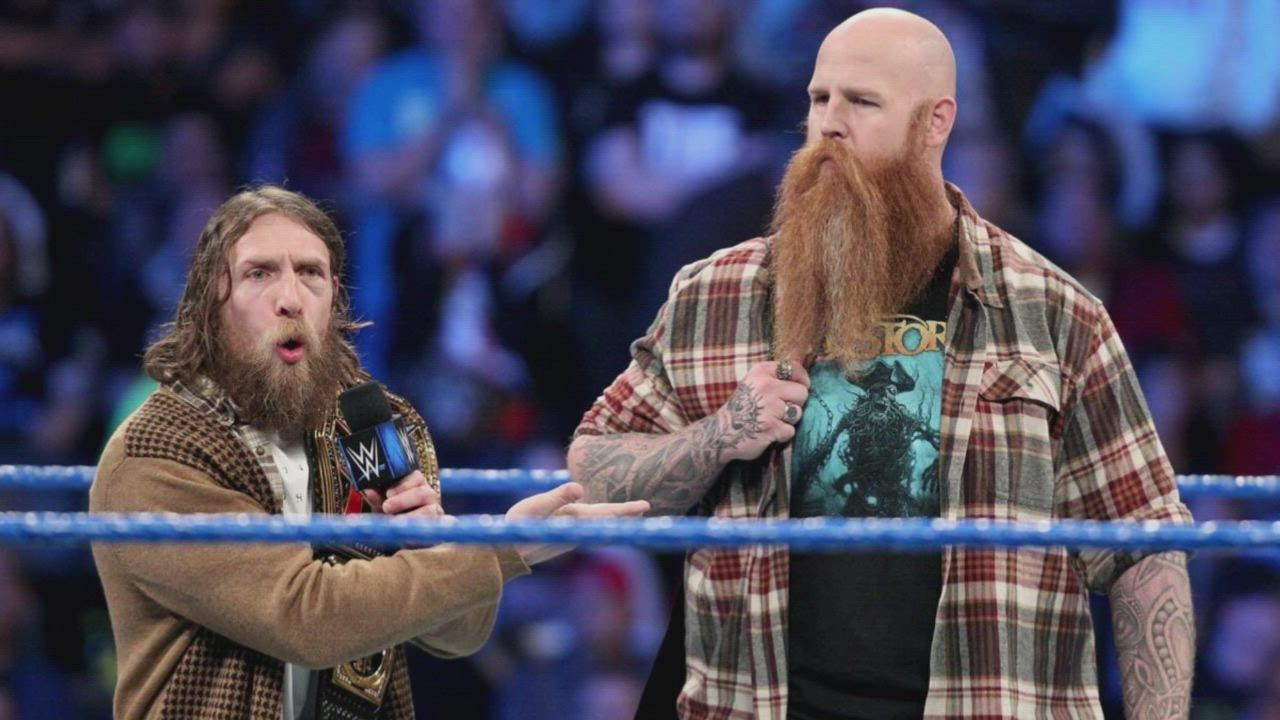 WWE वीडियो: कंपनी को मिला नया चैंपियन, 5 रैसलरों के बीच हुआ बवाल