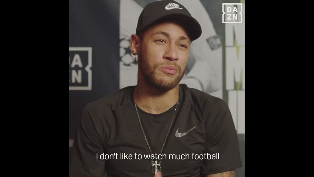 Neymar talks about his idol, favourite comic book character and more...
