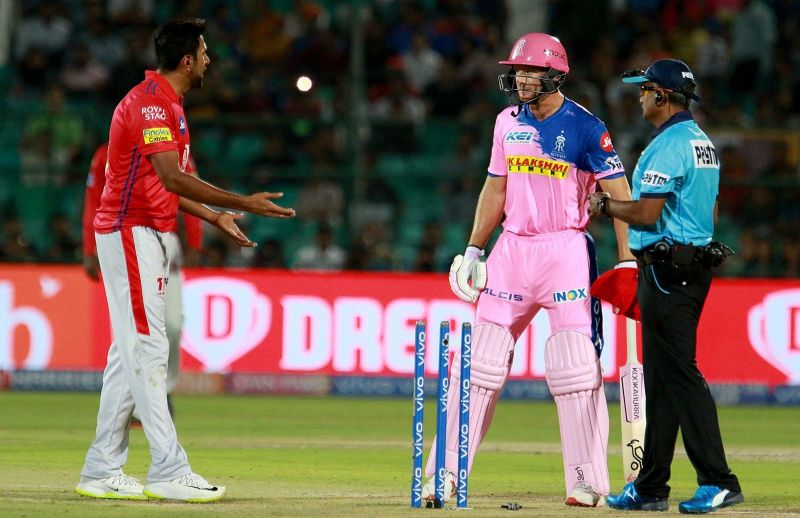 Ravichandran Ashwin gets major support from the commentators world on Mankading saga