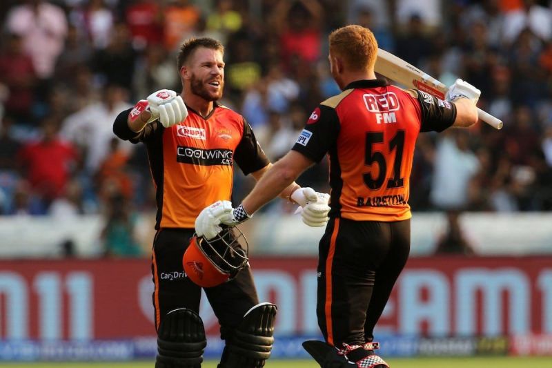 WATCH VIDEO: IPL 2019 - Twitter roasts RCB as they suffer third consecutive loss | RCB vs SRH