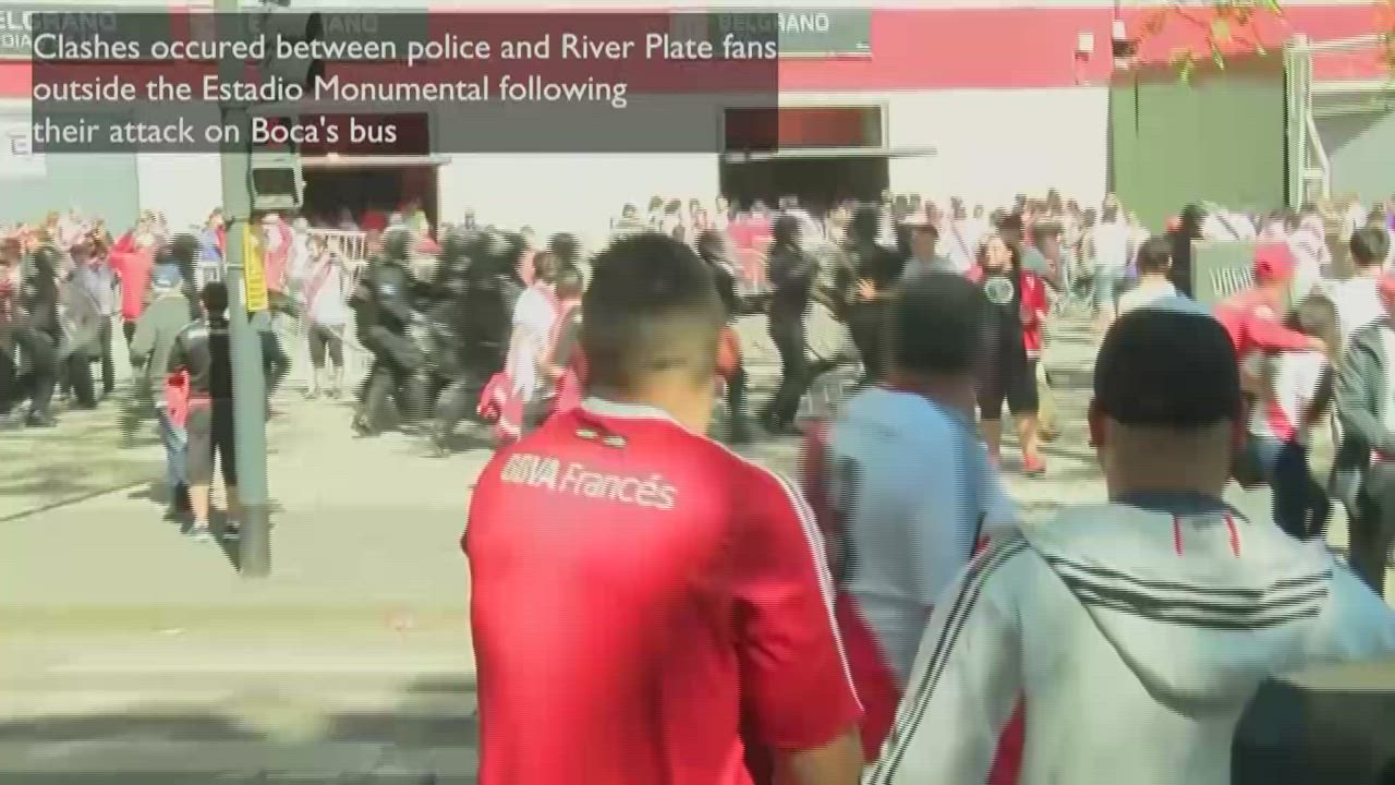 Clashes occured between police and River Plate fans