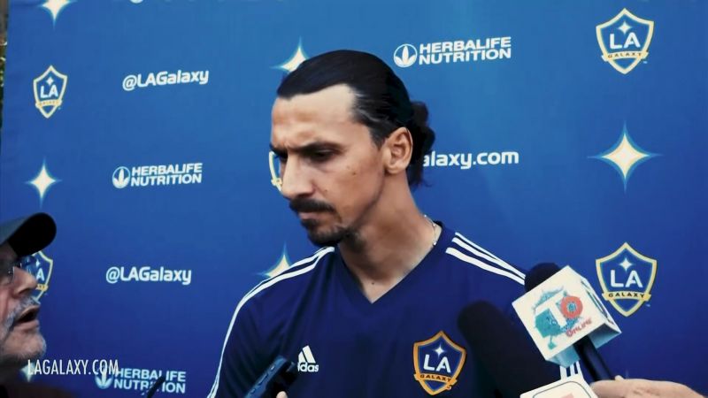 Zlatan Ibrahimović takes a dig at Ajax and tells journalists not to manipulate his words