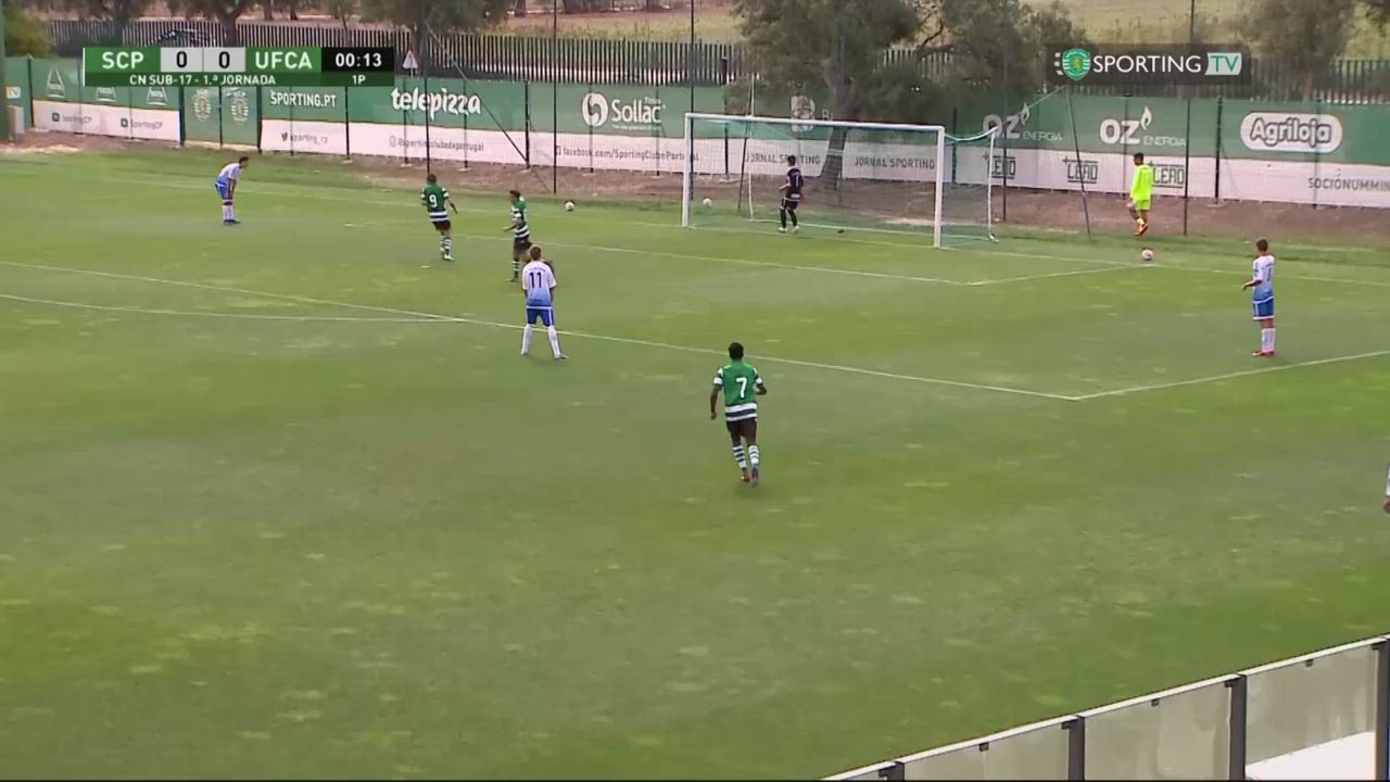 Sporting Lisobon U17s score in opening 13 seconds - without touching the ball