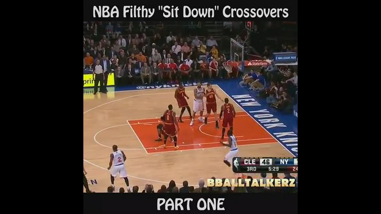 Basketball Moves: This is some filthy sit down crossovers