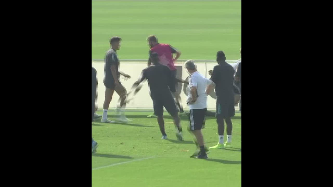Furious Higuain restrained after kicking coach and banner in Juventus training