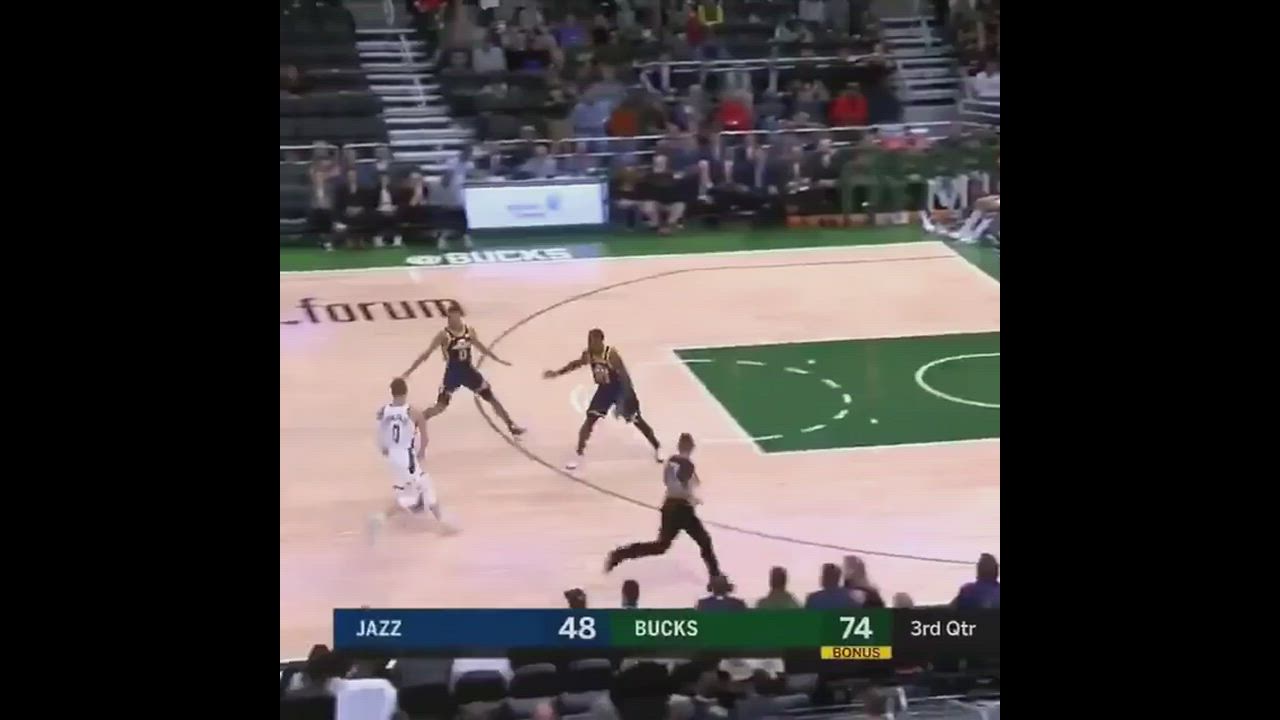 Giannis gets a huge windmill