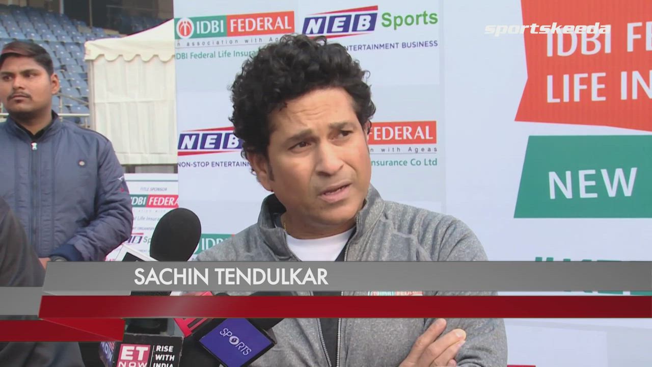 Tendulkar Flags Off New Delhi Marathon At JLN