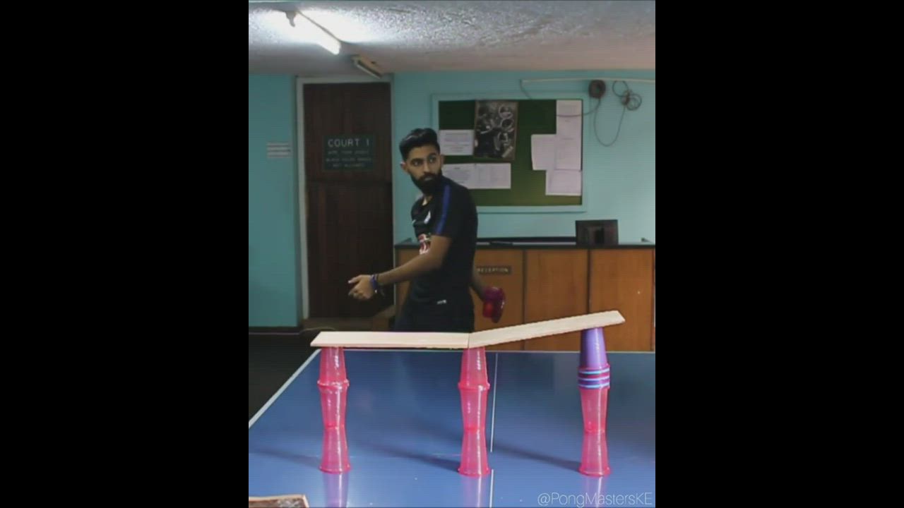 This trick shot is unbelievable!!! 🤯